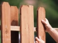  	Этапы строительства деревянного забора