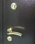 Металлические двери - надежная защита вашего дома